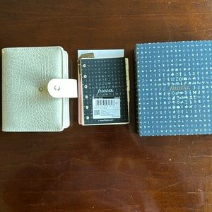 Filofax 2024 pocket calendar inserts & binder